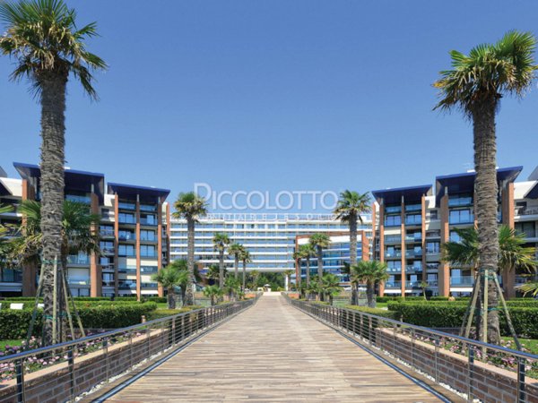 appartamento in vendita a Jesolo in zona Lido