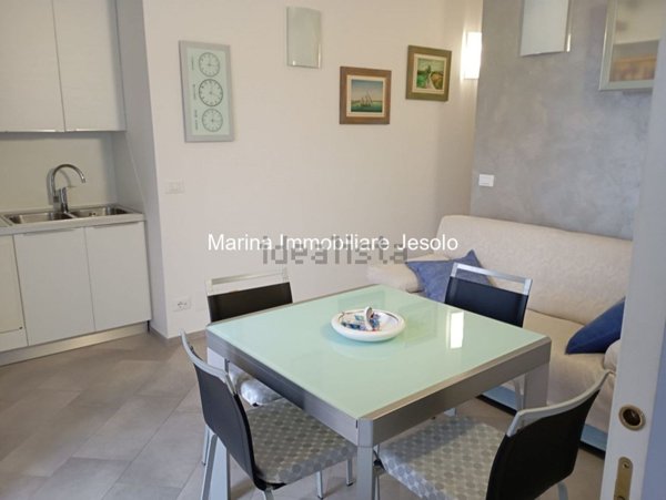 appartamento in vendita a Jesolo in zona Lido