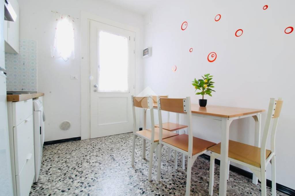 appartamento in vendita a Jesolo in zona Lido