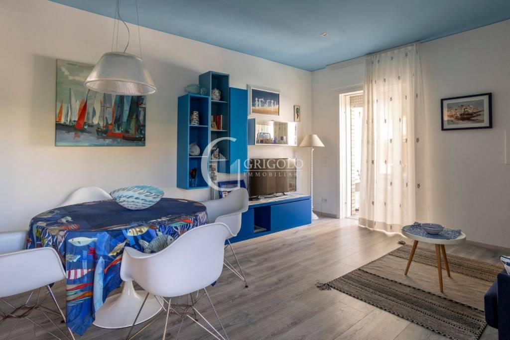 appartamento in vendita a Jesolo in zona Lido