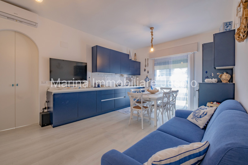 appartamento in vendita a Jesolo in zona Lido