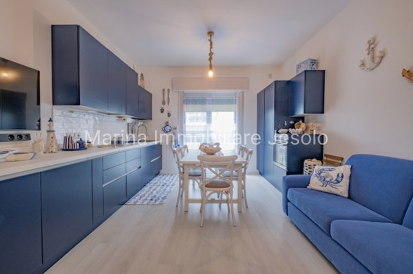 appartamento in vendita a Jesolo in zona Lido