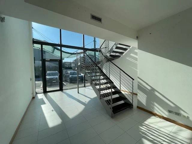 negozio in vendita a Jesolo