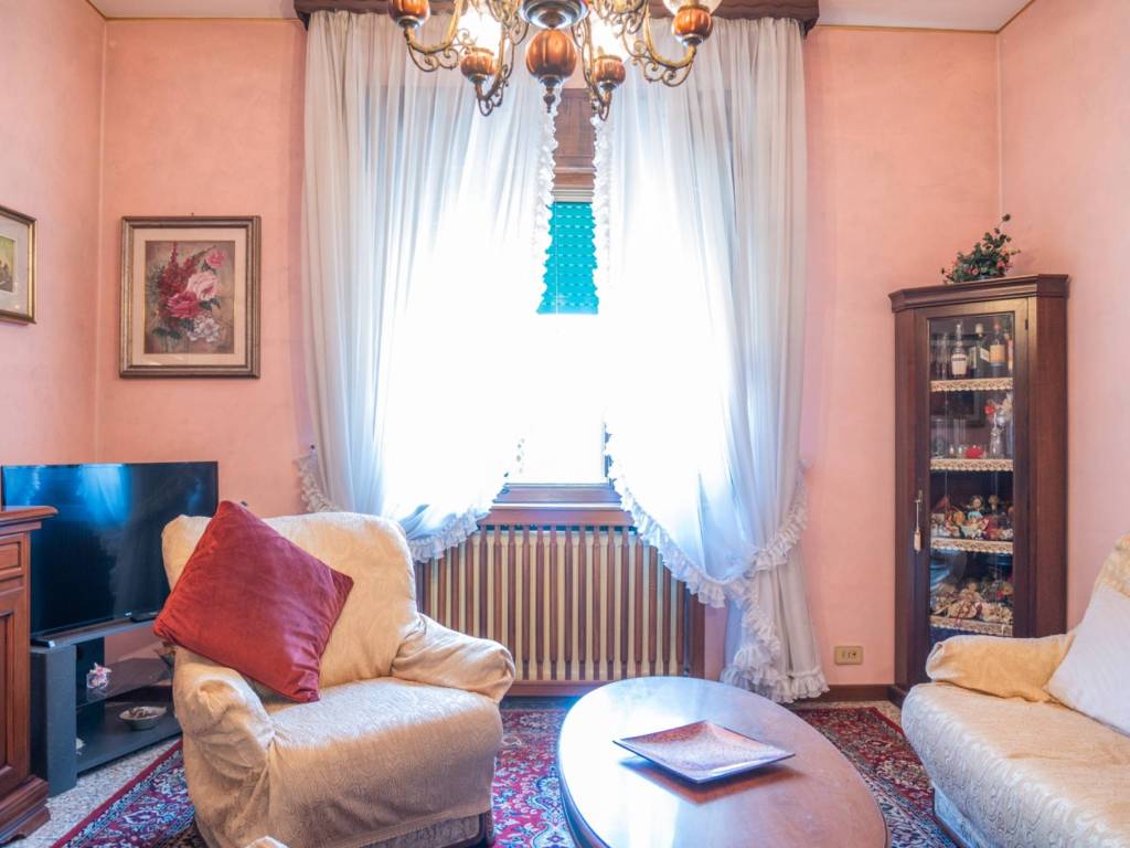 casa indipendente in vendita a Jesolo in zona Lido