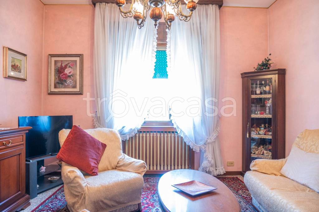 casa indipendente in vendita a Jesolo in zona Lido