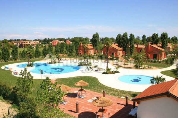 casa indipendente in vendita a Jesolo in zona Lido