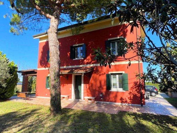 casa indipendente in vendita a Jesolo in zona Cortellazzo