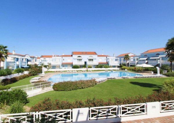 appartamento in vendita a Jesolo in zona Lido