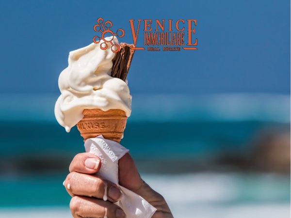 negozio in vendita a Jesolo in zona Lido