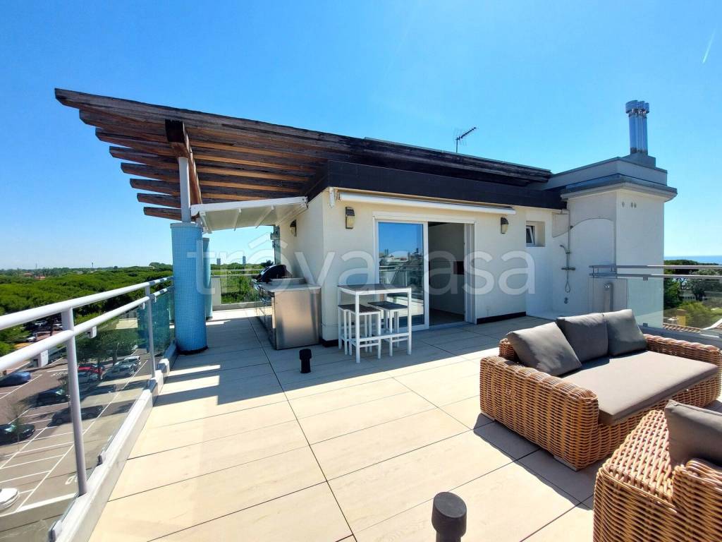 appartamento in vendita a Jesolo in zona Lido