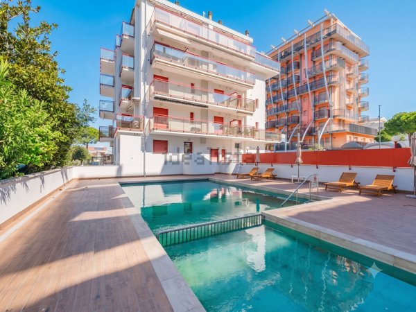 appartamento in vendita a Jesolo in zona Lido