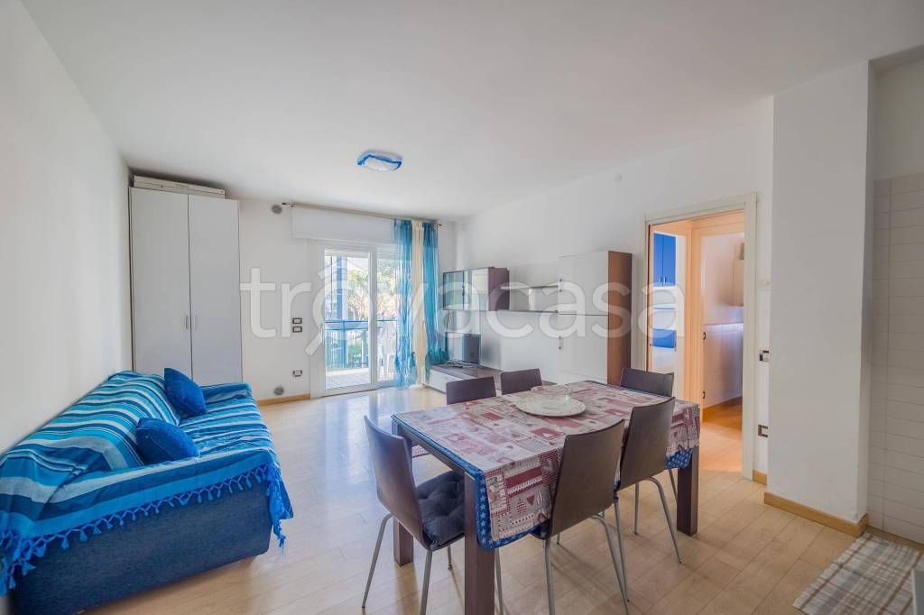appartamento in vendita a Jesolo in zona Lido