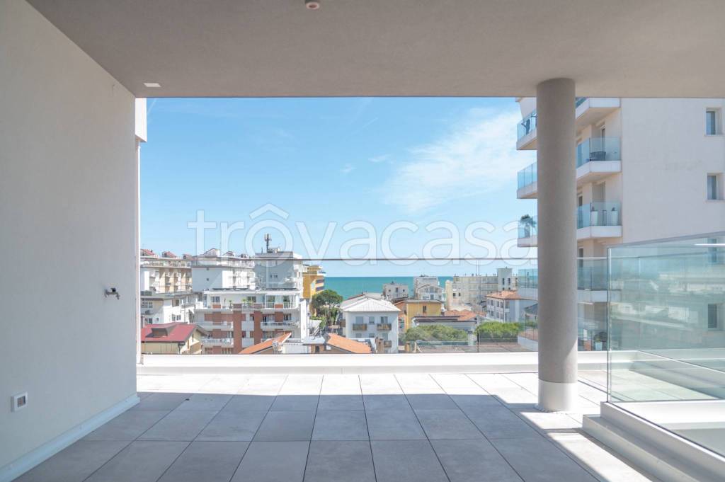 appartamento in vendita a Jesolo in zona Lido