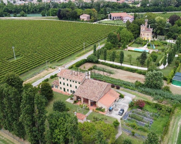 casa indipendente in vendita a Jesolo in zona Ca' Fuser