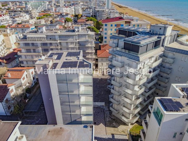 appartamento in vendita a Jesolo in zona Lido