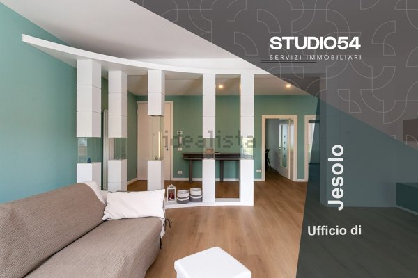 appartamento in vendita a Jesolo in zona Lido