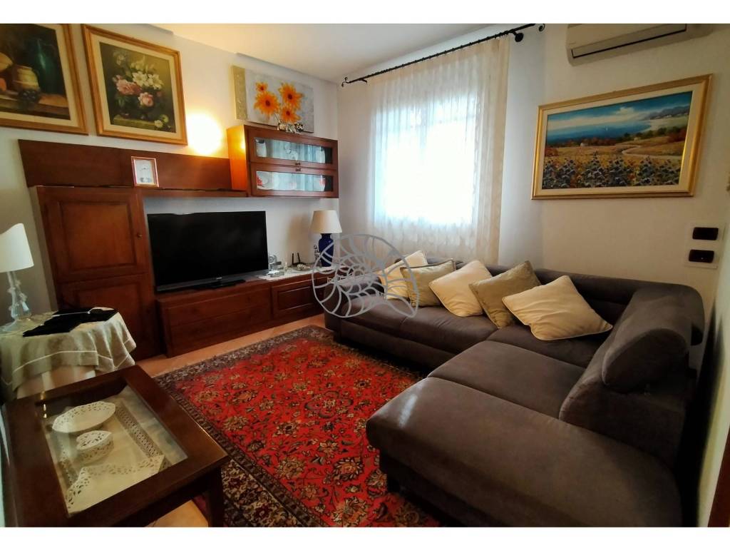 casa indipendente in vendita a Jesolo in zona Ca' Zottino