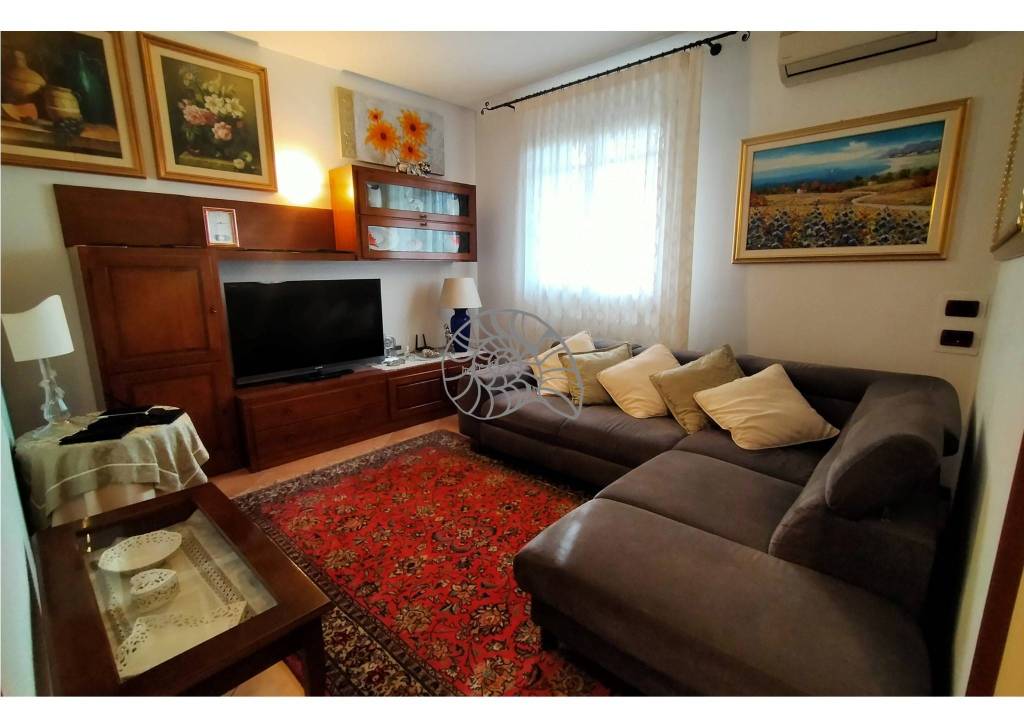 casa indipendente in vendita a Jesolo