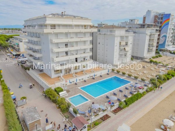 appartamento in vendita a Jesolo in zona Lido