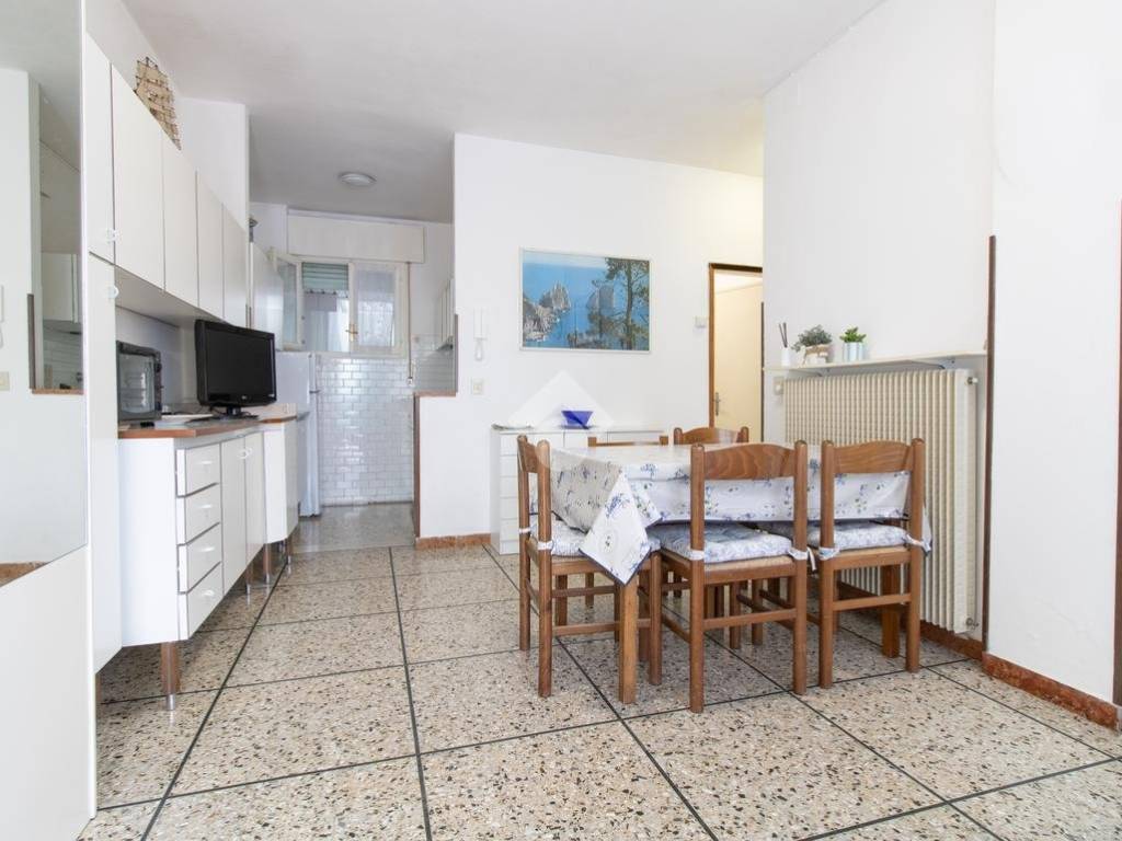 appartamento in vendita a Jesolo in zona Lido