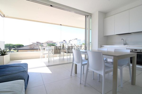 appartamento in vendita a Jesolo in zona Lido