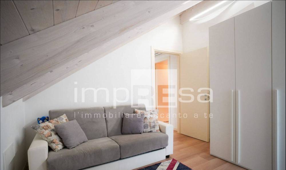 appartamento in vendita a Jesolo in zona Lido
