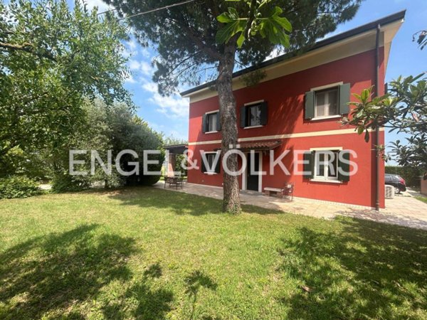 casa indipendente in vendita a Jesolo in zona Cortellazzo