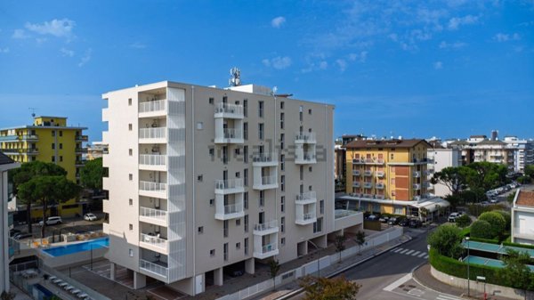 appartamento in vendita a Jesolo in zona Lido