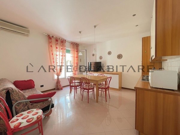 appartamento in vendita a Jesolo in zona Lido