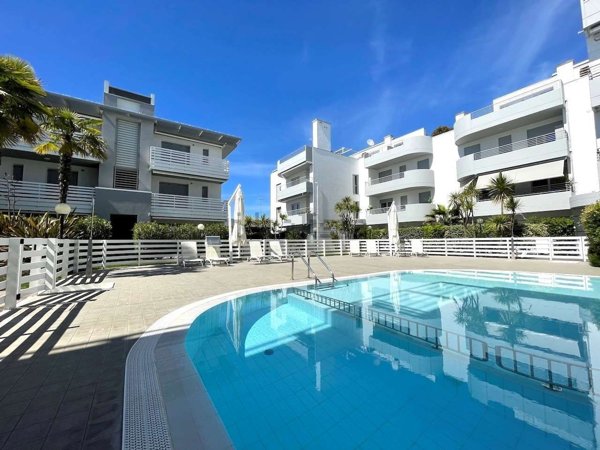 appartamento in vendita a Jesolo in zona Lido