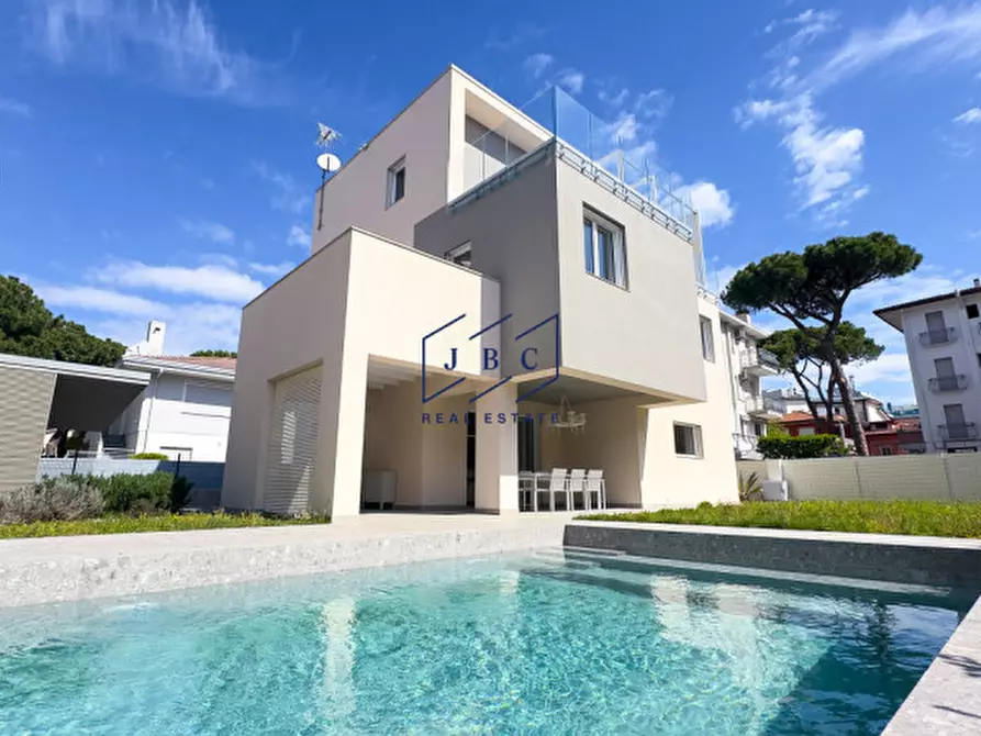 casa indipendente in vendita a Jesolo in zona Lido