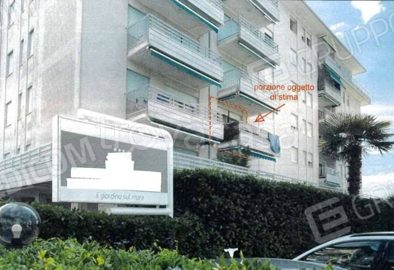 appartamento in vendita a Jesolo in zona Lido