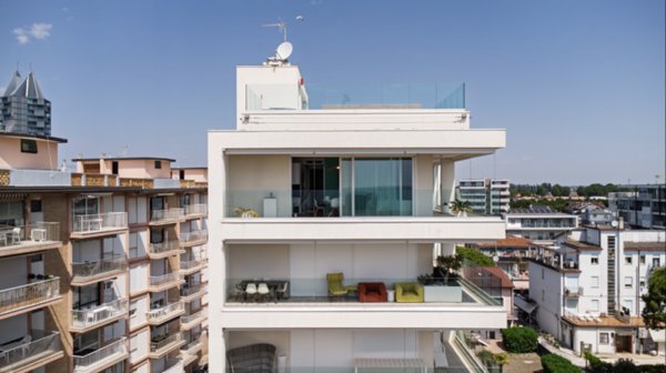 appartamento in vendita a Jesolo in zona Lido