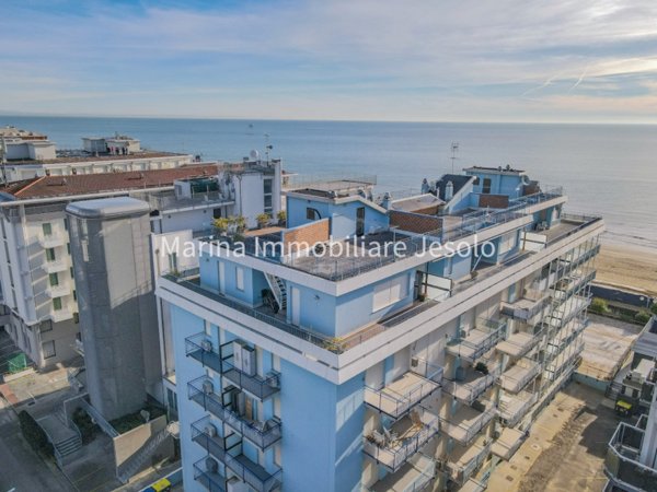 appartamento in vendita a Jesolo in zona Lido