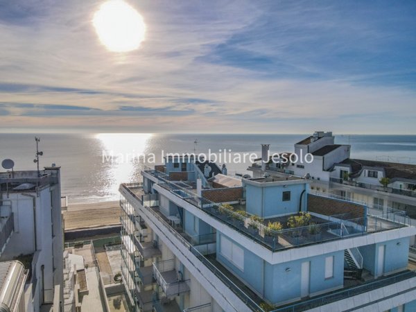 appartamento in vendita a Jesolo in zona Lido