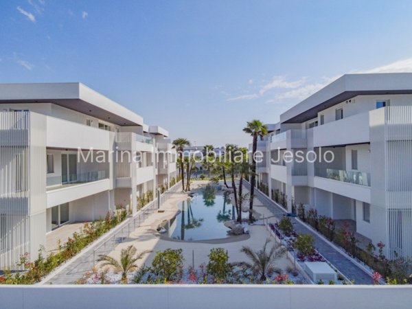 appartamento in vendita a Jesolo in zona Lido