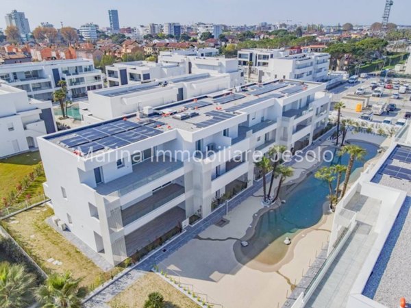 appartamento in vendita a Jesolo in zona Lido