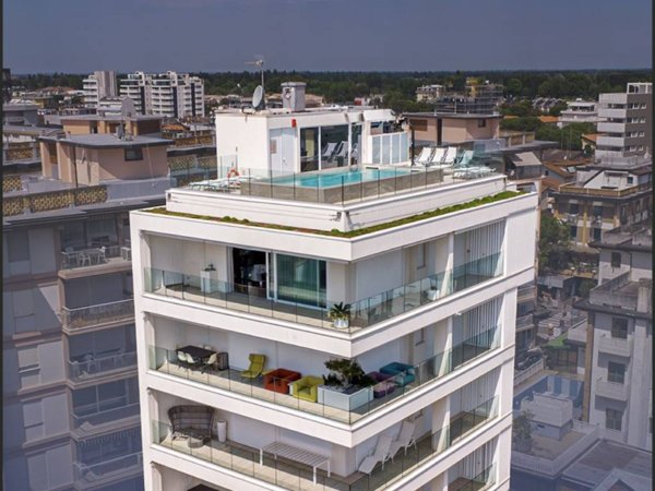 appartamento in vendita a Jesolo in zona Lido