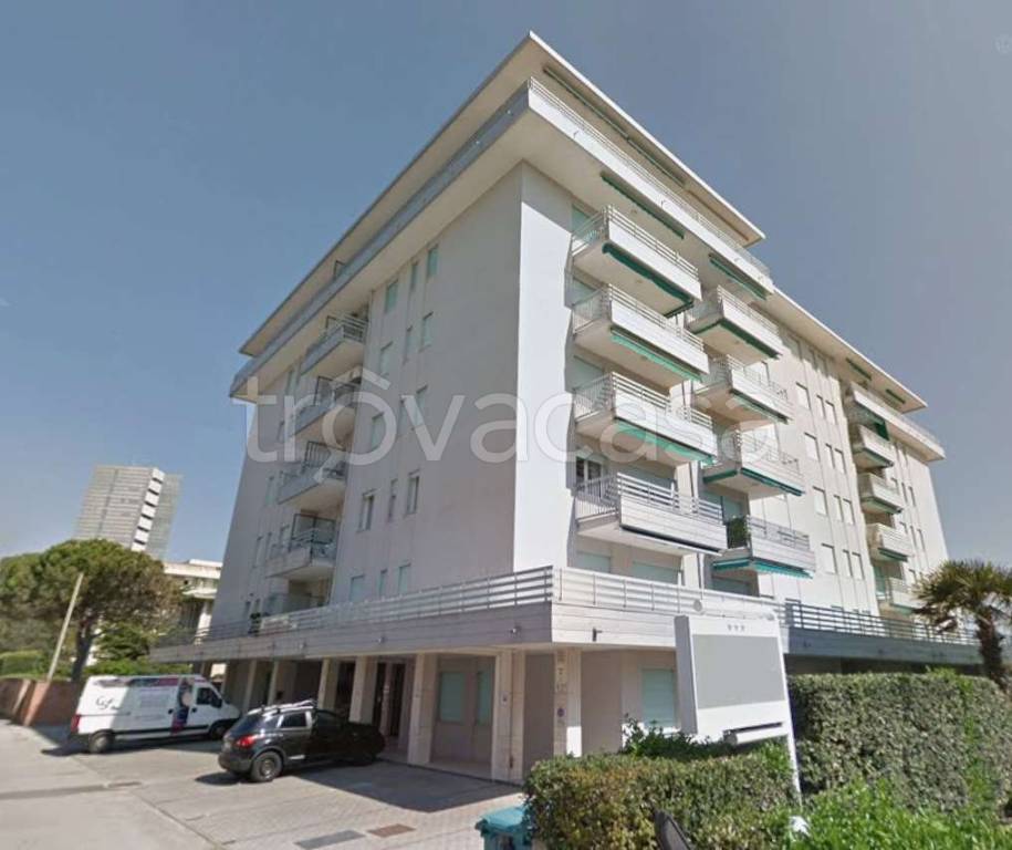 appartamento in vendita a Jesolo in zona Lido