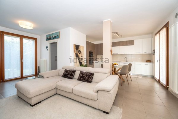 casa indipendente in vendita a Jesolo in zona Cason Fornaci