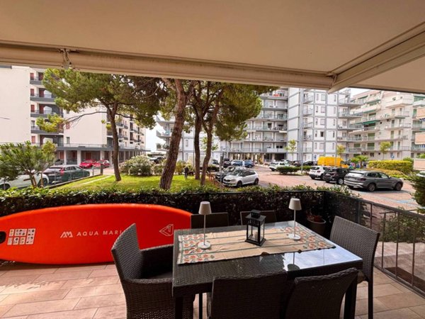 appartamento in vendita a Jesolo in zona Lido