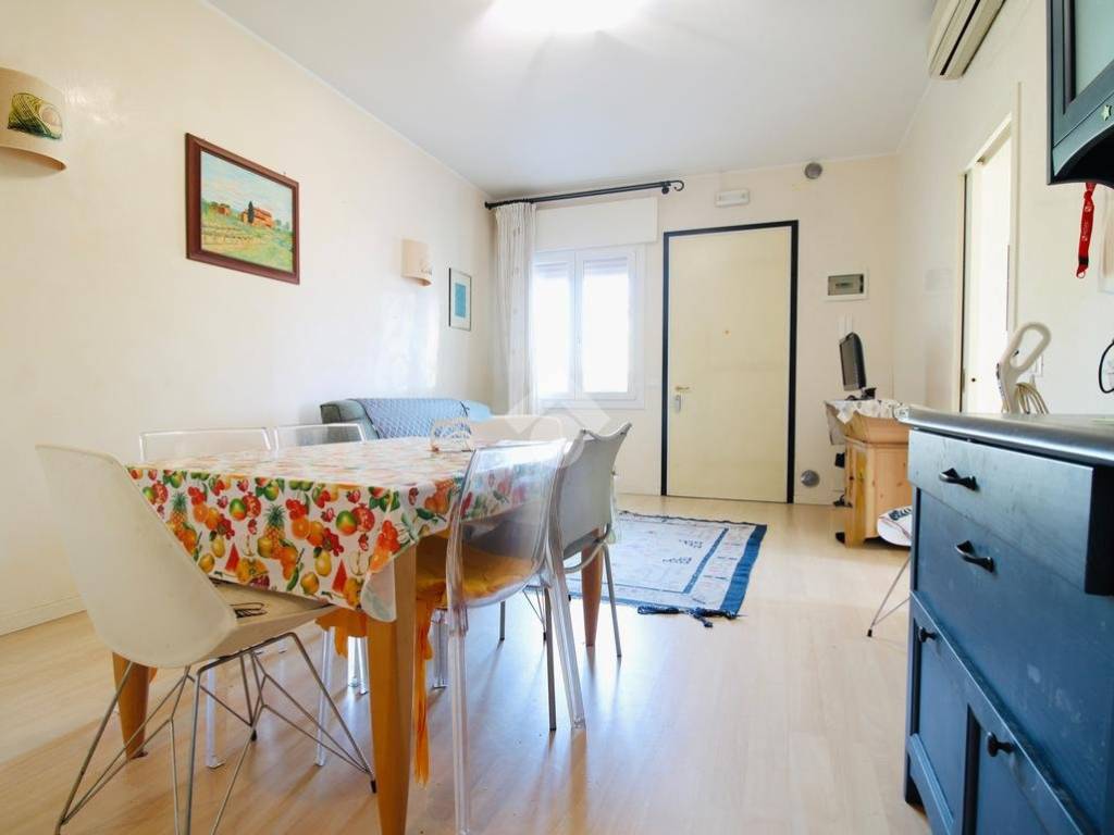appartamento in vendita a Jesolo in zona Lido