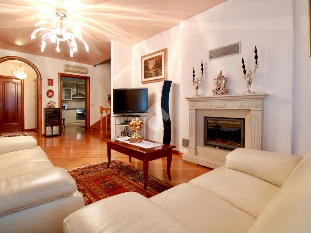 casa indipendente in vendita a Jesolo in zona Cason Fornaci