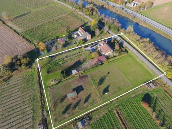 casa indipendente in vendita a Jesolo
