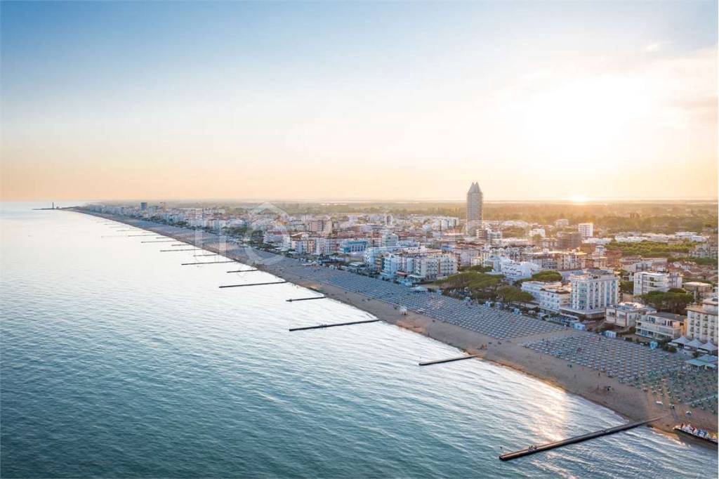 appartamento in vendita a Jesolo in zona Lido