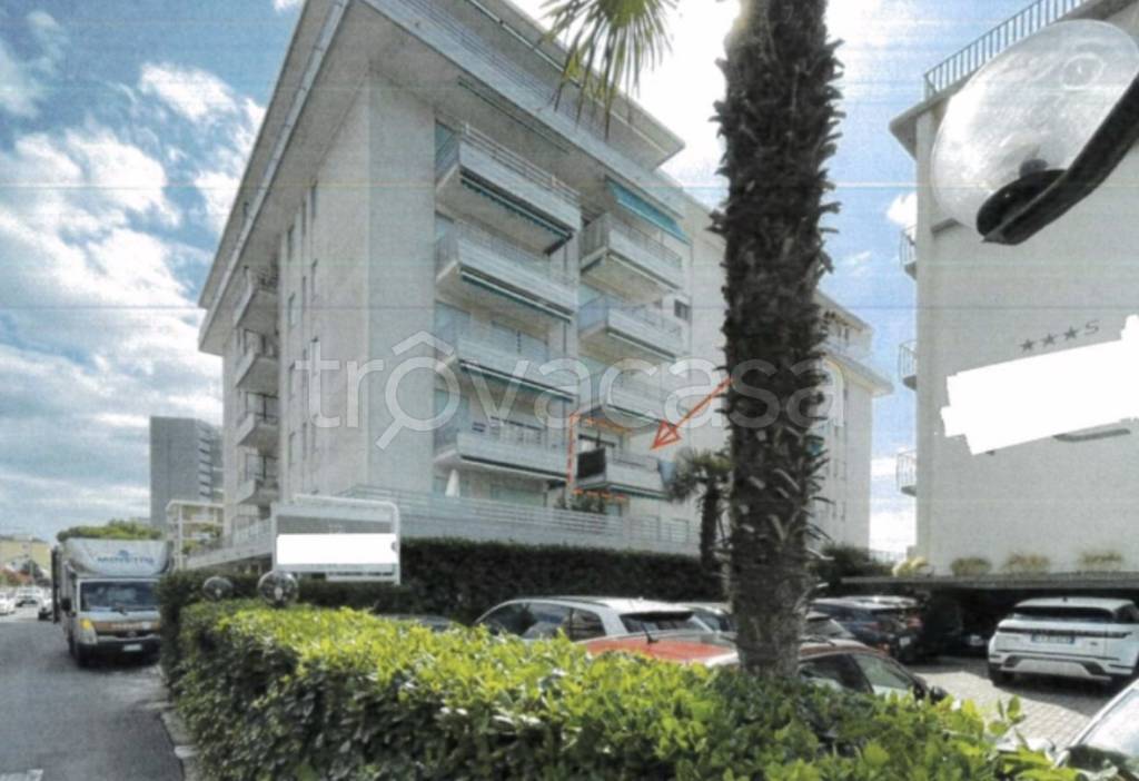 appartamento in vendita a Jesolo in zona Lido