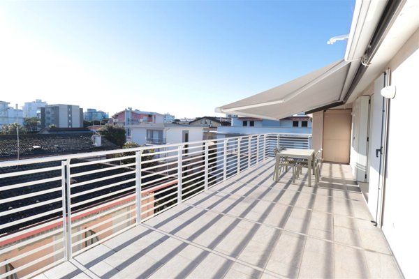 appartamento in vendita a Jesolo in zona Lido