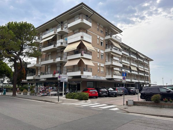appartamento in vendita a Jesolo in zona Lido