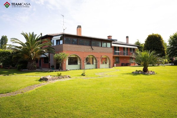 casa indipendente in vendita a Jesolo