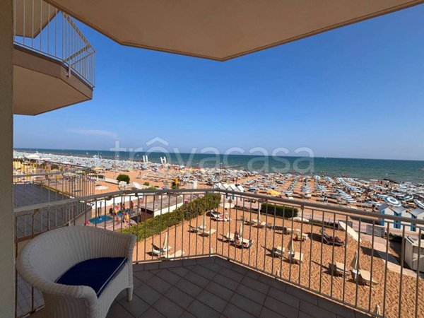 appartamento in vendita a Jesolo in zona Lido